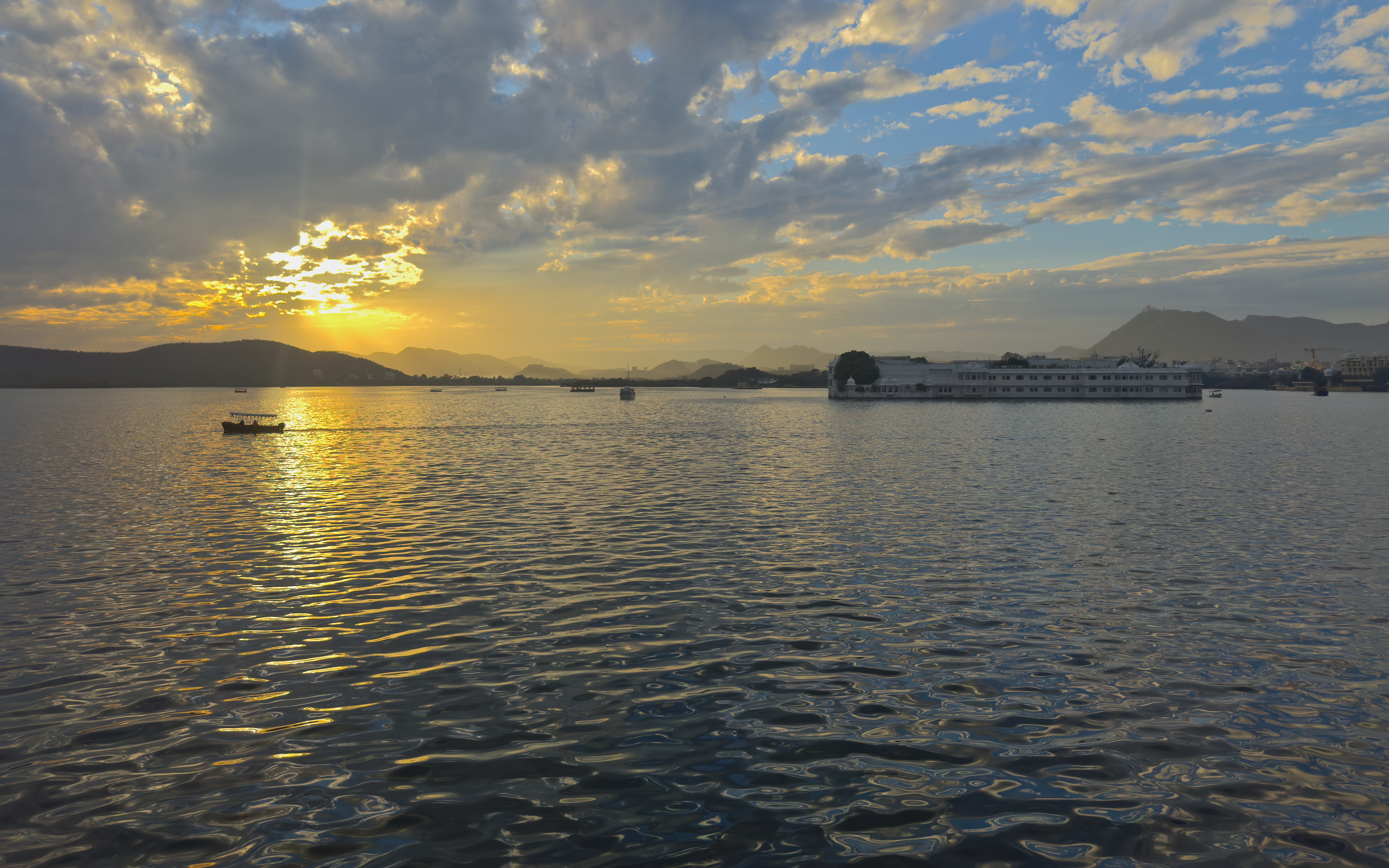 Sunset Viewpoints Udaipur